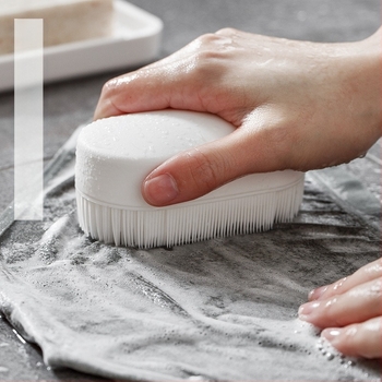 Четка за пране с меки власинки, марка Yuyou, пластмасова конструкция, тегло 42 г, кашон 200 бр.