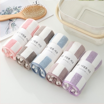 Хавлиена кърпа с бродирано лого, корална флийс материя, висока плътност, права тъкан, 80–100 г, персонализация по заявка