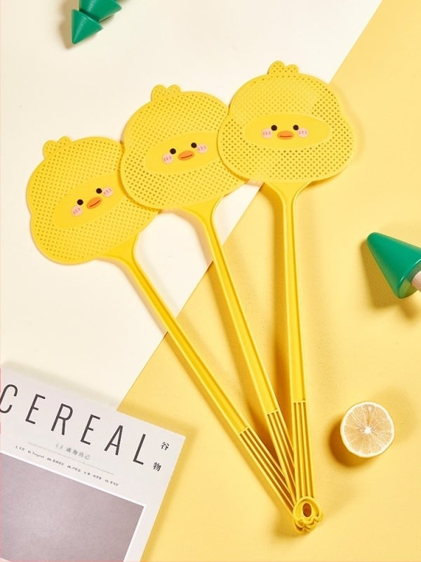 Домашна мухарка с дълга дръжка, пластмасова, с мультяшна патица — за мухите, комарите и хлебарките