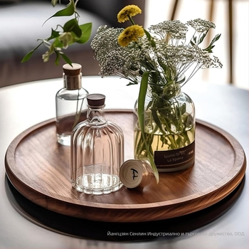 Дървен кръгъл поднос, модерен прост стил, едноцветен дизайн, подходящ за чай и закуски.