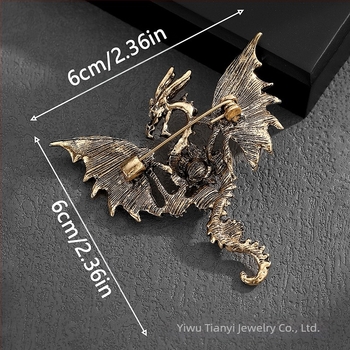 Брошка от сплав, инкрустирана с диаманти, мотив летящ дракон, унисекс, моден аксесоар