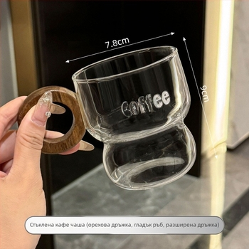 Чаша за кафе от кристално стъкло с модерен минималистичен дизайн и ръкохватка, неравна форма, възможност за печат на лого.