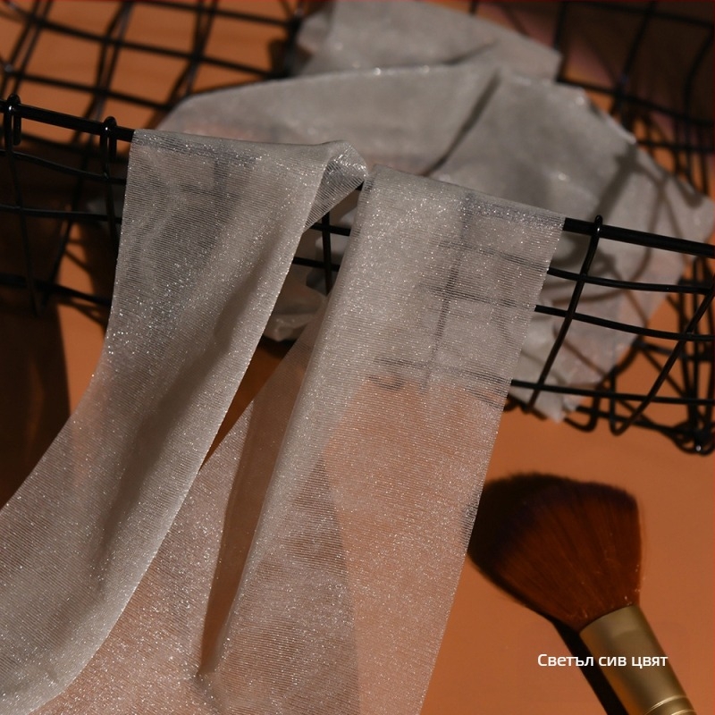 Колготки от найлон, невидим ефект, едноцветни, тънък плат, едностранна чат зона (Найлон; Невидим ефект; Едноцветни; Тънък плат; Едностранна чат зона)