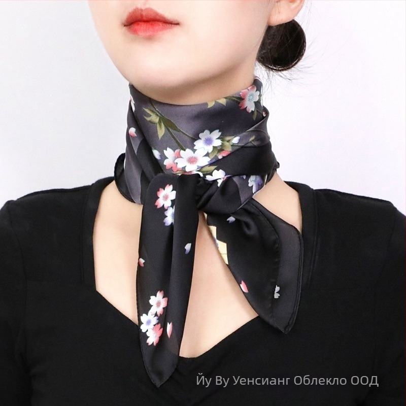 Квадратен шал от изкуствена коприна с принт за жени в средна и по-възрастна възраст — есенен стил, тъкане: гладко, печат