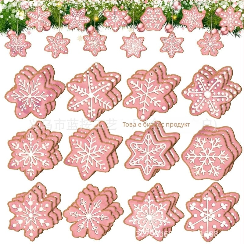 Дървен висящ декор за Коледа — снежинков мотив с джинджърбред елементи, модел LA-593, Коледен стил