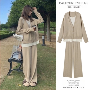 Костюм с дълги ръкави от акрил, съдържание на акрил 70–80%, еднотонен модел, японско-корейски стил за свободно ежедневие.