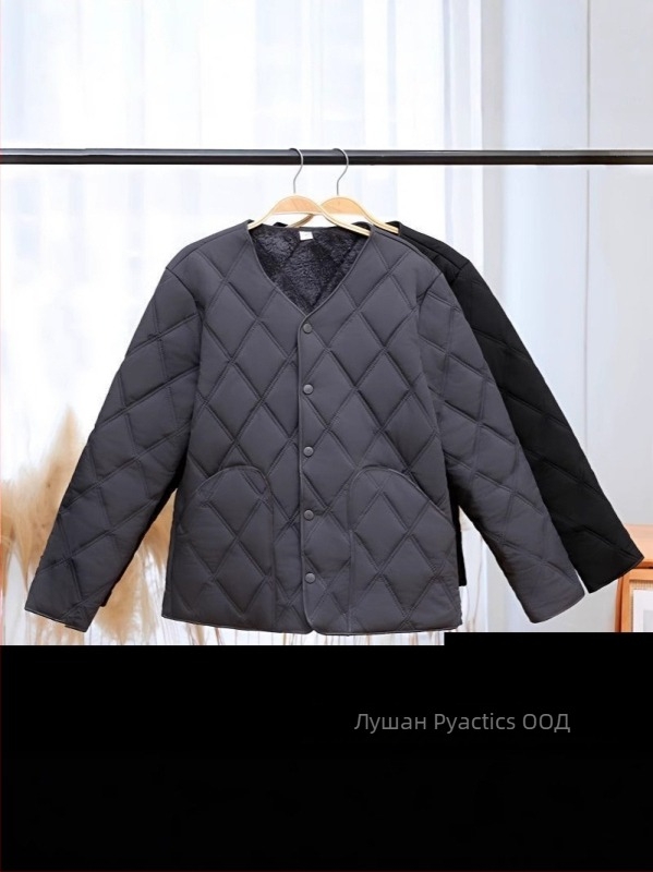 Мъжко памучно яке с поларена подплата за зимата, къс модел, тясна кройка, едноредно закопчаване, джобове с патч дизайн (3 джоба)