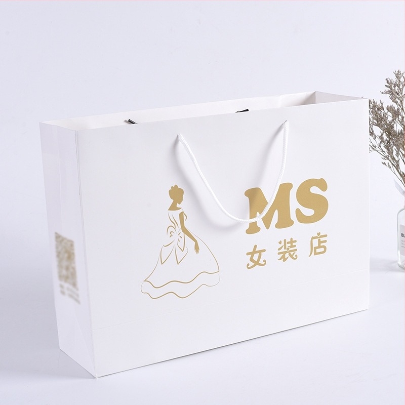 Чанта за подаръци от крафт хартия с печат на лого — офсетен печат, форма на ръчна чанта