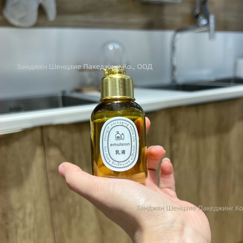 PET бутилка с flip капак за масло за вана и козметична опаковка — Blow molding, етикетиране, капак включен