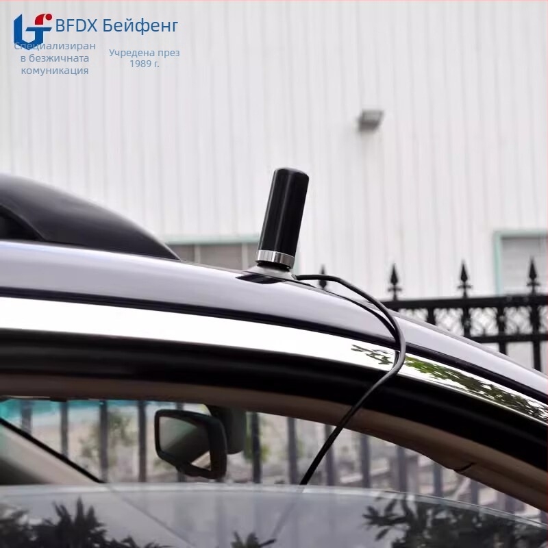 Автомобилна антена за рация — двойна секция, високо усилване на сигнала, до 3 км обхват, водоустойчива, без дисплей