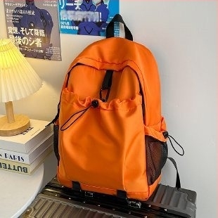 Унисекс раница за пътуване, водоустойчива с множество джобове, от найлон, капацитет 20–35 л, съвместима с 13-инчов лаптоп, презрамки с въздушна подложка.