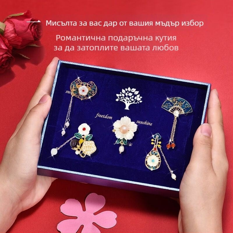 Брошка за ревера — винтидж стил за дами, форма на листа (Материал: цинкова сплав; Кристал: бял кристал; Технология: електроплатиране)