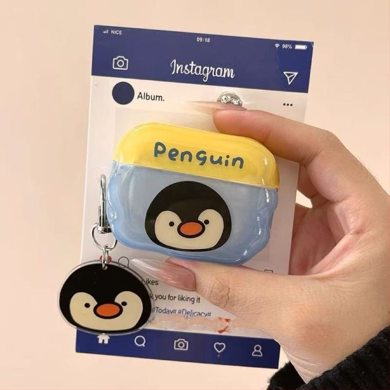 Little Penguin кейс за слушалки против изпускане за AirPods 2, AirPods Pro 2 и AirPods 4 | Поликарбонат (PC) | Гравиран дизайн | Без персонализация