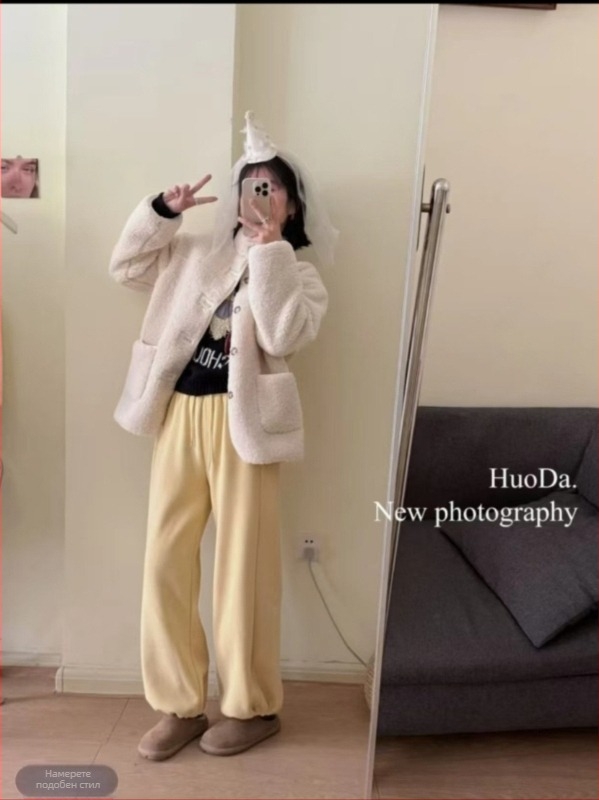 Памучни дамски спортни панталони с висока талия, свободна кройка, микроеластичност, плетена материя