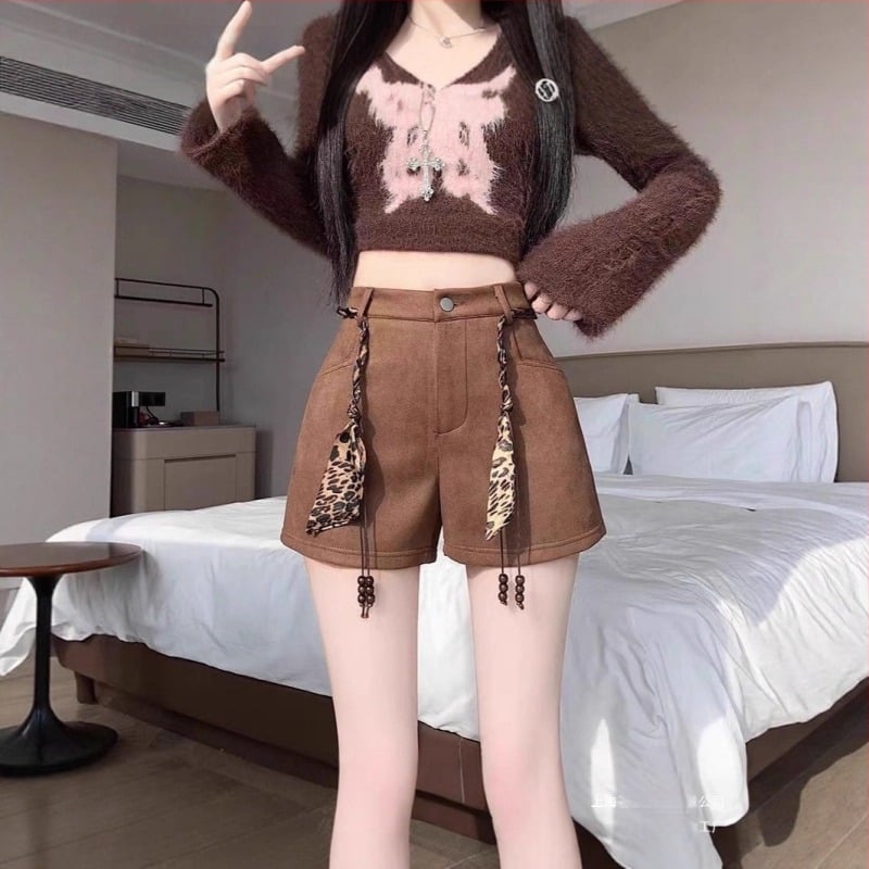 Къси панталони със замшево въздушно покритие за жени, висока талия, А‑образна линия, широки крачоли, полиестер 70–80%, зима 2025