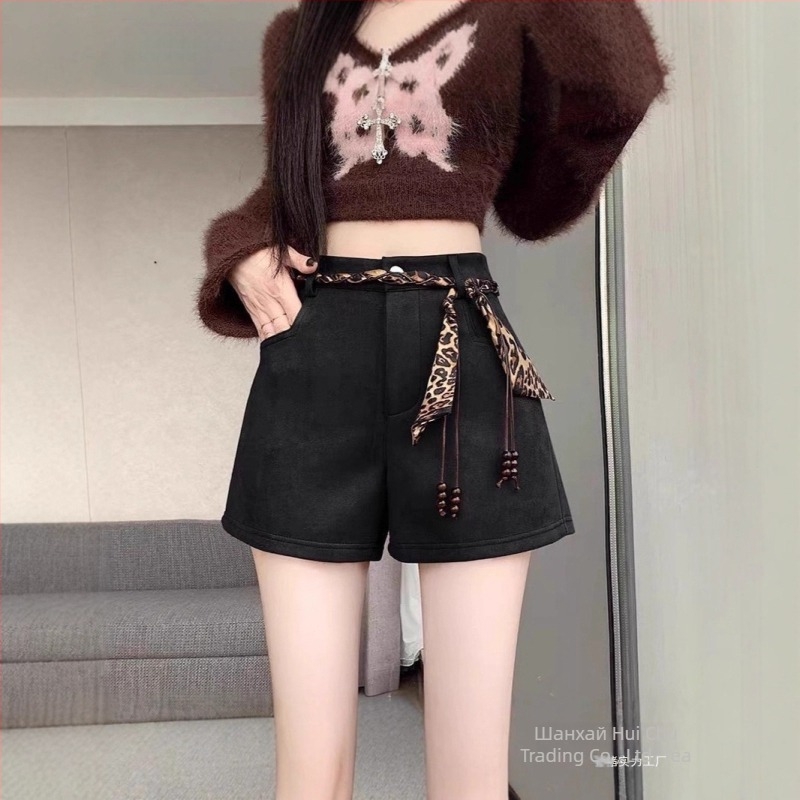 Къси панталони със замшево въздушно покритие за жени, висока талия, А‑образна линия, широки крачоли, полиестер 70–80%, зима 2025