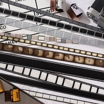 Кутия с лента за дневник – Time Film серия, тема фотоапарат, DIY материал с декоративни кръгли стикери, 2 стила; дебелина 0.04 мм; основен материал PET; марка Dark Shadow; тегло 130 g; пуск 2025-11-03