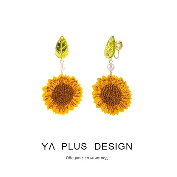 Обeци - слънчогледов текстилен дизайн, материал: плат, щипки за уши с москитна спирала, пасторален стил, свеж и сладък, за жени