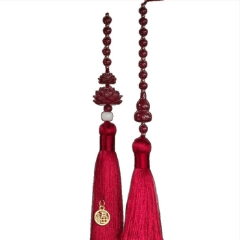 Автомобилна висулка от циннабар, лотусов дизайн, модерна стилистика, стерилизационна функция, аксесоар за огледало за задно виждане