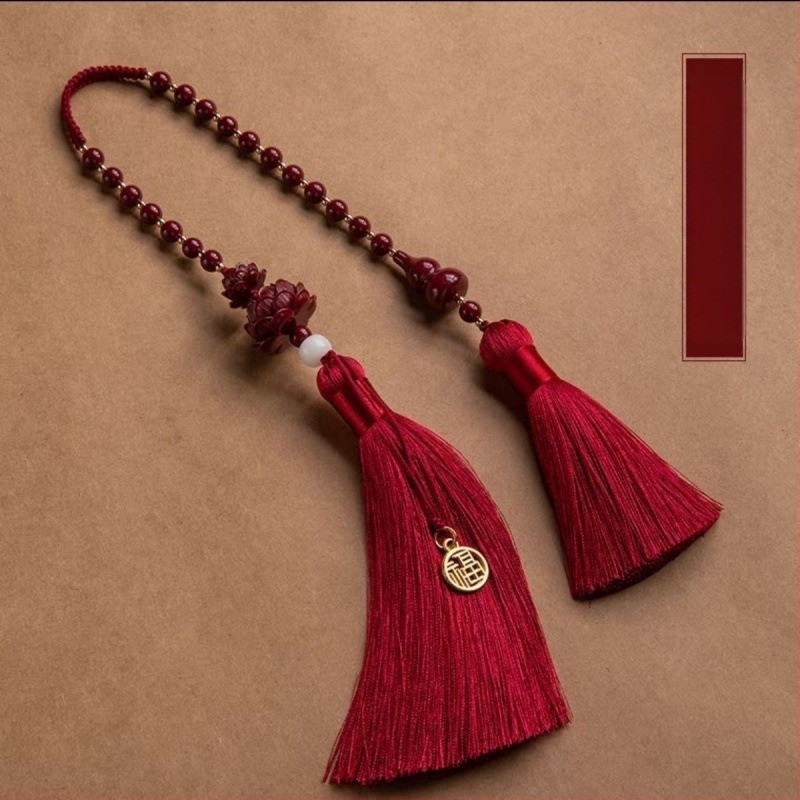 Автомобилна висулка от циннабар, лотусов дизайн, модерна стилистика, стерилизационна функция, аксесоар за огледало за задно виждане