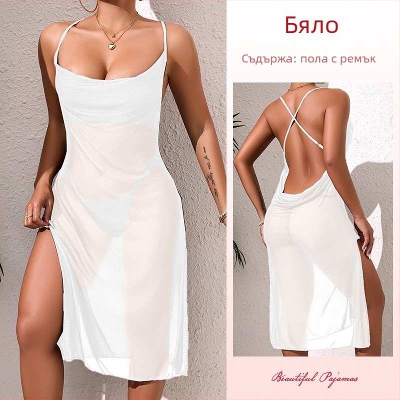 Прозрачна мрежеста нощница с дълбок V-образен деколте, кръстосан гръб и асиметричен разрез, средна дължина.