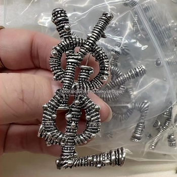 Медна брошка с буквен и геометричен дизайн, електроплатирана, дамски моден аксесоар