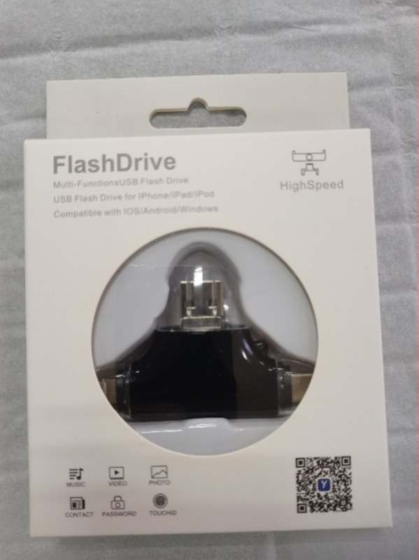 4-в-1 OTG четец за карти за мобилни телефони, USB 2.0, поддръжка на TF карта, пластмасов, вграден дизайн