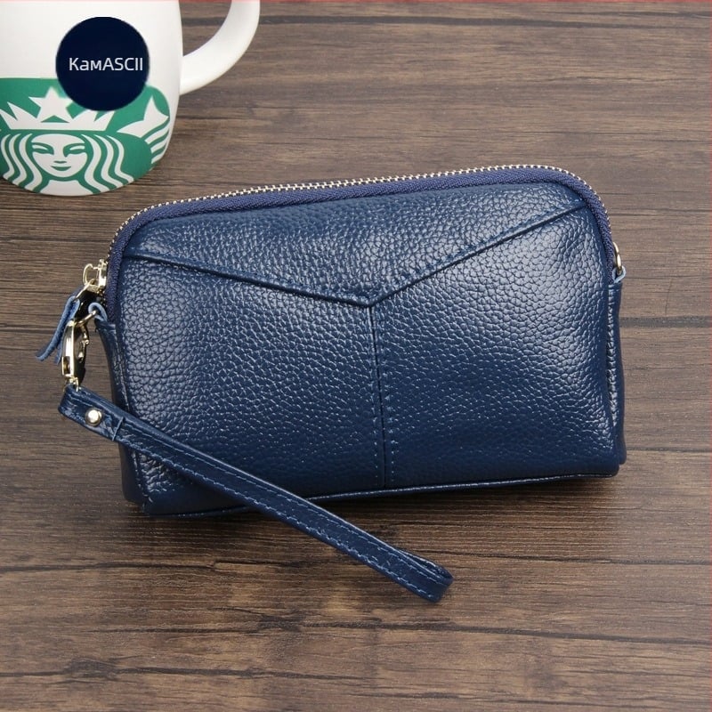 Дамска кожена клъч чанта, урбан стил, едноцветна, с една сгъвка и полиестерна подплата