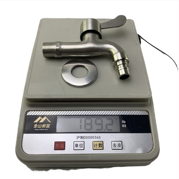 Кухненски смесител от неръждаема стома, смесителен тип, отваряне с ключ, едноделна конструкция, медно клапаново ядро