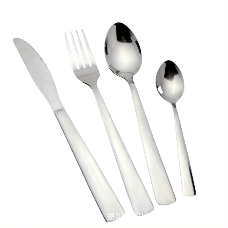 Комплект прибори за хранене от неръждаема стомана 410 — чайна лъжичка, лъжица, вилка, нож за хранене и нож за стейк