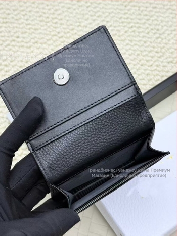 Кожено кратко портмоне с буквен мотив и бродерия, 2 сгъвки, унисекс, Европейско-американски ретро стил, износоустойчиво