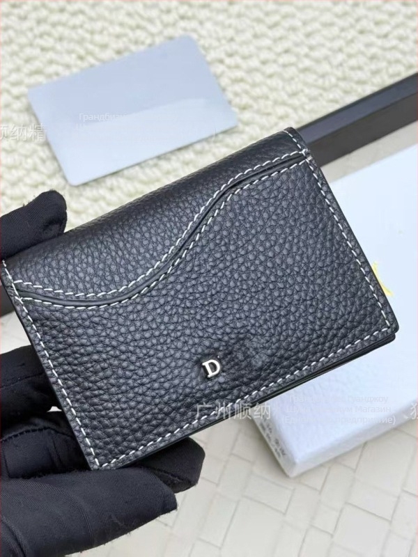 Кожено кратко портмоне с буквен мотив и бродерия, 2 сгъвки, унисекс, Европейско-американски ретро стил, износоустойчиво