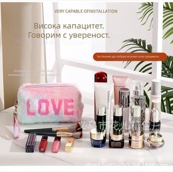 Козметична чантичка от плюш за пътуване — пухкава текстура, урбанистичен стил, водоустойчиви и антибактериални свойства, подплата полиестер