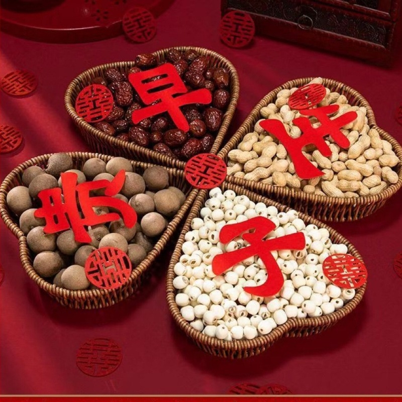 Кръгла кошница за закуски с четири секции, изработена от ратаноподобен материал, новокитайски стил