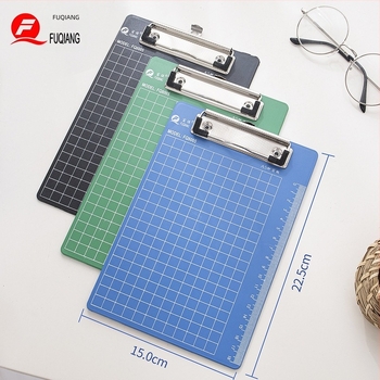 Prosperous A5 пластмасова дъска за писане с един здрав клип; клип за таблет 10 cm и клип 9,5 cm; формат хартии A5