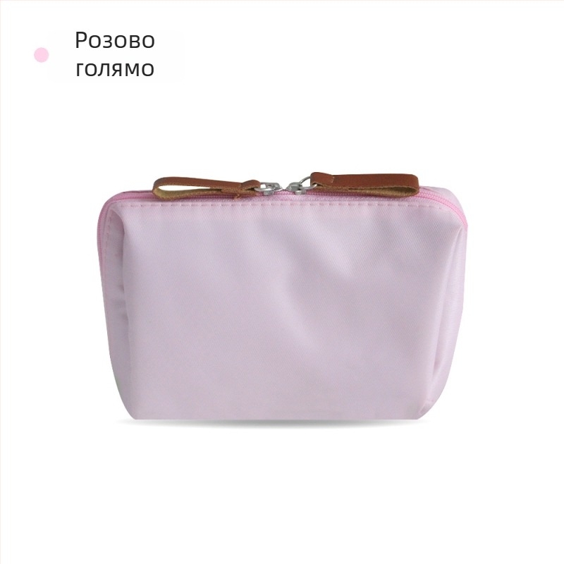 Козметична чанта – урбанистичен минимализъм; полиестер, без подплата; дишаща, водоустойчива и подходяща за съхранение; унисекс