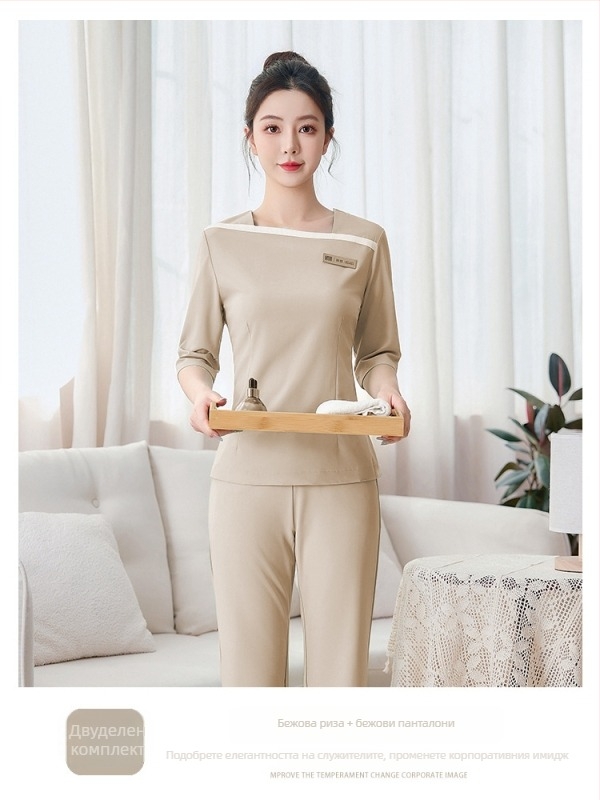 Женски комплект работно облекло за козметичен салон — топ с V-образно деколте и къс ръкав, панталон в костюм стил; влагоабсорбиращ и дишащ; полиестер-еластан смес (≥95% полиестер)