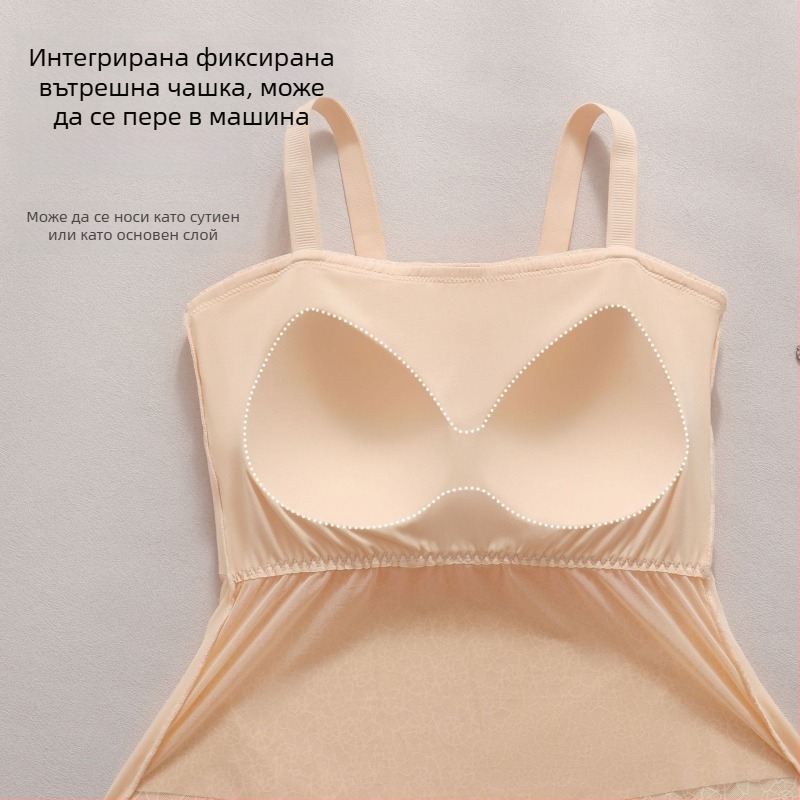 Дантелено бюстие с вградени подплънки, голям размер, едночастов дизайн, комфортни регулируеми презрамки
