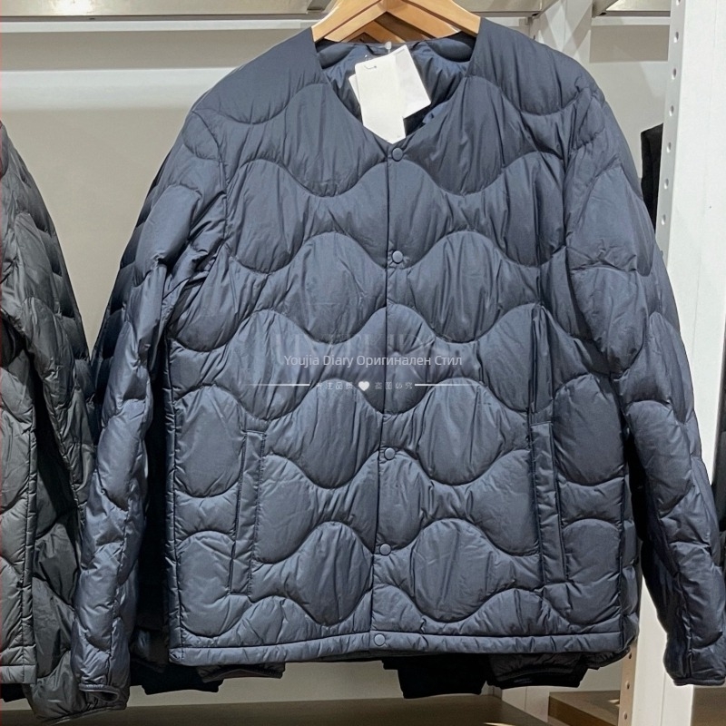 Мъжко леко пухено яке с качулка, Corduroy тъкан, 550 пух от бял гъска, Машинно пране, Зимна колекция 2024