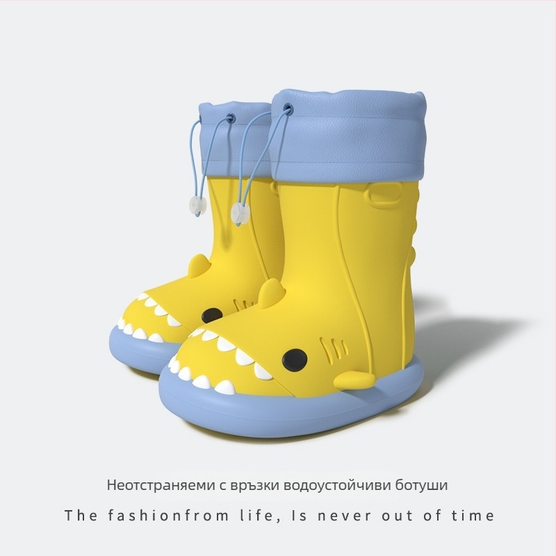 Детски дъждовни ботуши с акула – карикатурен стил, PVC горна част, нисък вал, за деца от 6 месеца до 4–6 години