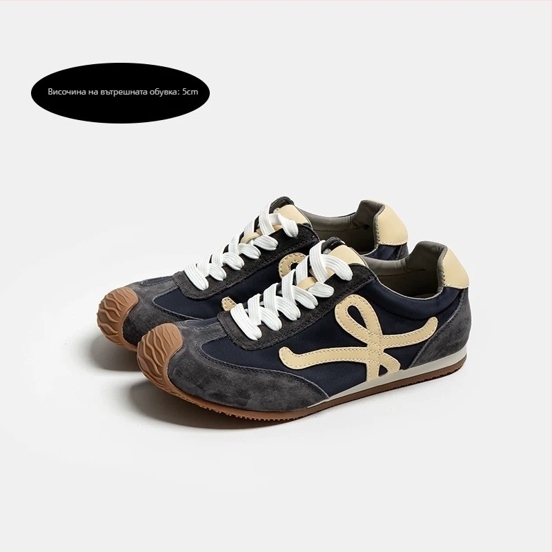 Дамски ежедневни спортни обувки от естествена кожа с вътрешно повдигане, връзки и антихлъзгаща подметка