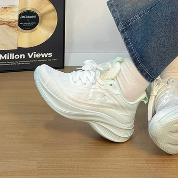 женски маратонки за бягане с мрежеста горна част, EVA стелка, PVC подметка, нисък връх, връзки