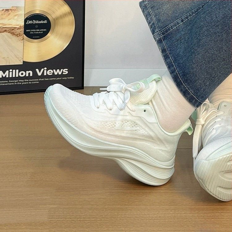 женски маратонки за бягане с мрежеста горна част, EVA стелка, PVC подметка, нисък връх, връзки