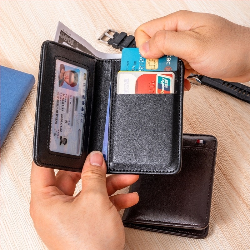 Мъжки PU портфейл със вертикален дизайн, слот за шофьорска книжка и отдел за карти