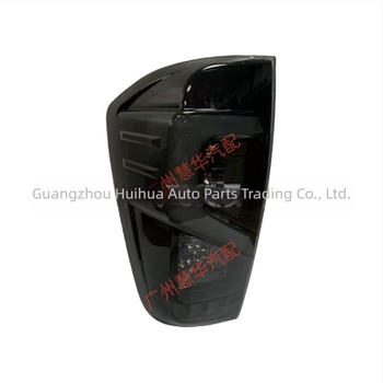 Задно светло за NAVARA NP300, модел UNI-WD-NP300AH, 12V, 7.2W