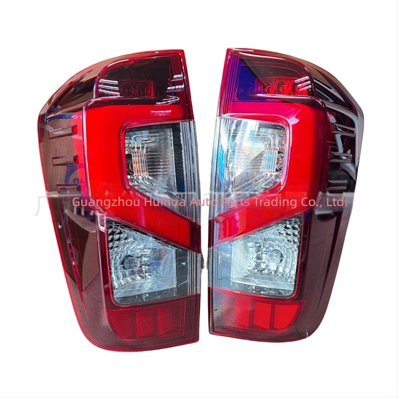 Задно светло за NAVARA NP300, модел UNI-WD-NP300AH, 12V, 7.2W