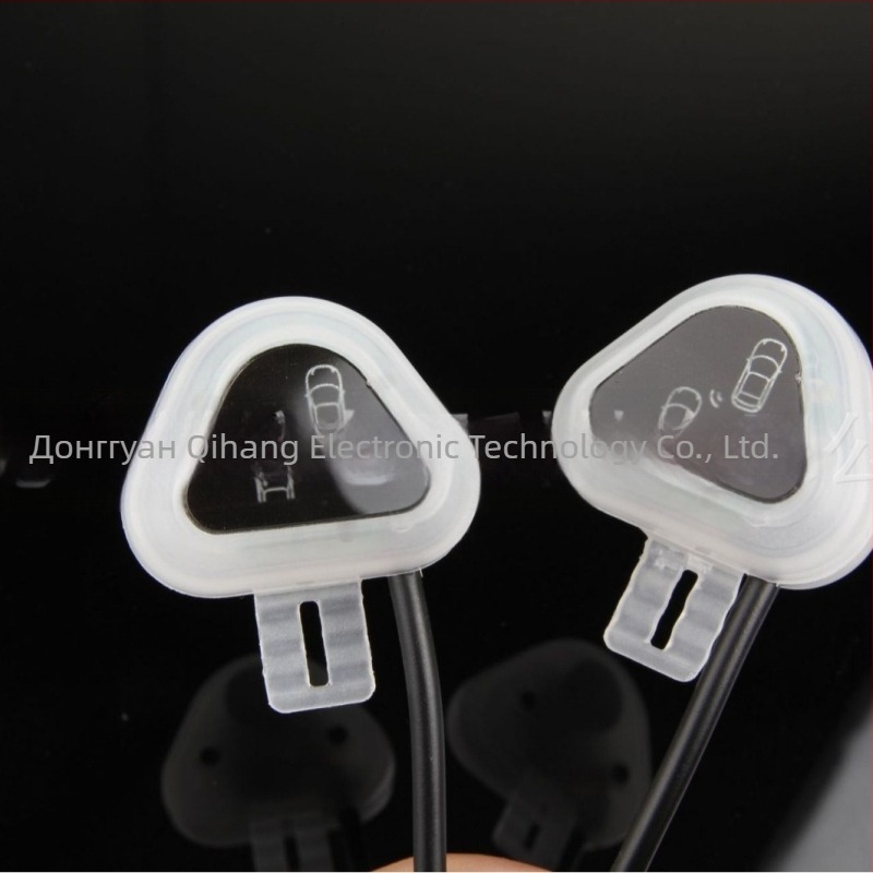 Система за мониторинг на слепи зони и асистент за смяна на лентата с 77GHz радар и предупредителна светлина (12V, 2 сонди, съвместим с автомобили и камиони, звуков сигнал)