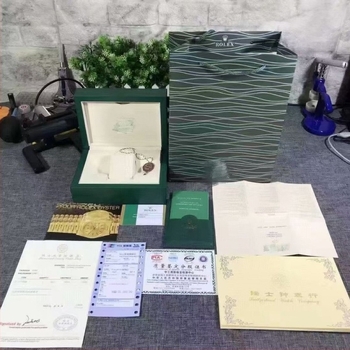 Комплект кутии за часовници със официална опаковка — лято 2021 издание; без внос