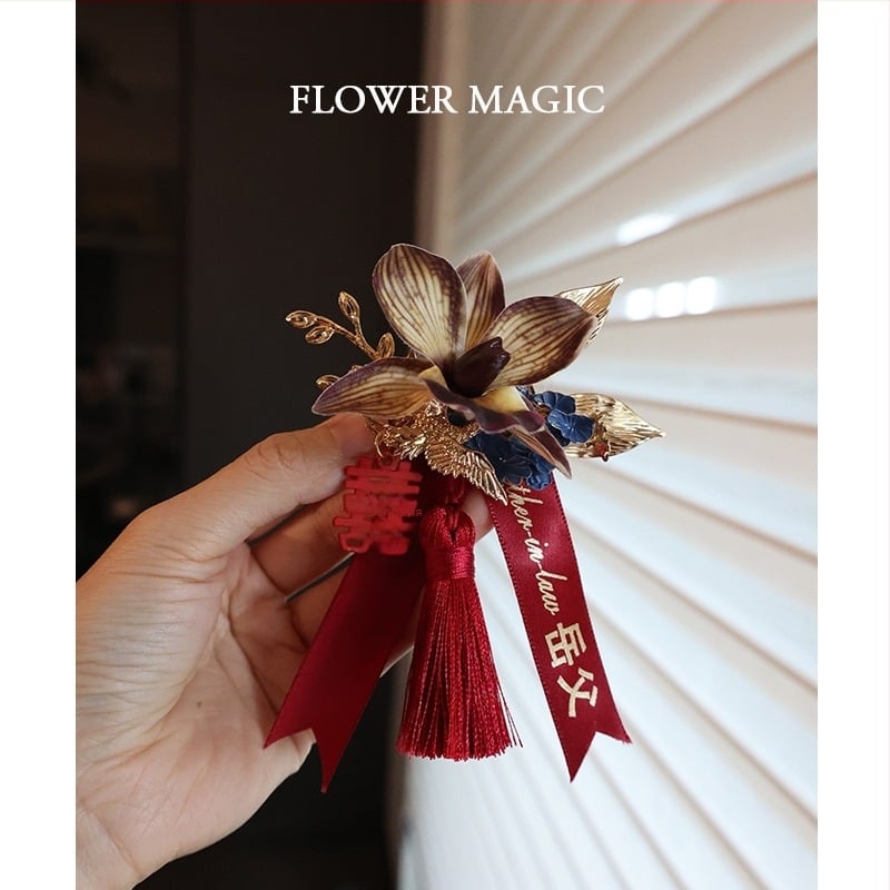 Ръчно изработен корсаж с фаленопсис орхидея – класически китайски стил, мотив двойно щастие за сватба