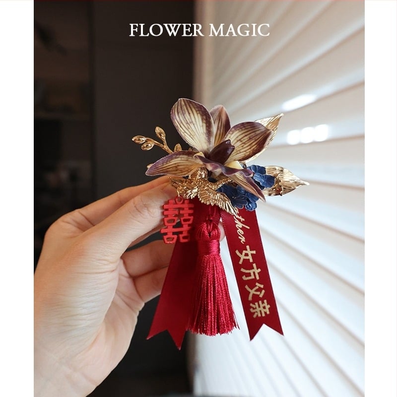 Ръчно изработен корсаж с фаленопсис орхидея – класически китайски стил, мотив двойно щастие за сватба